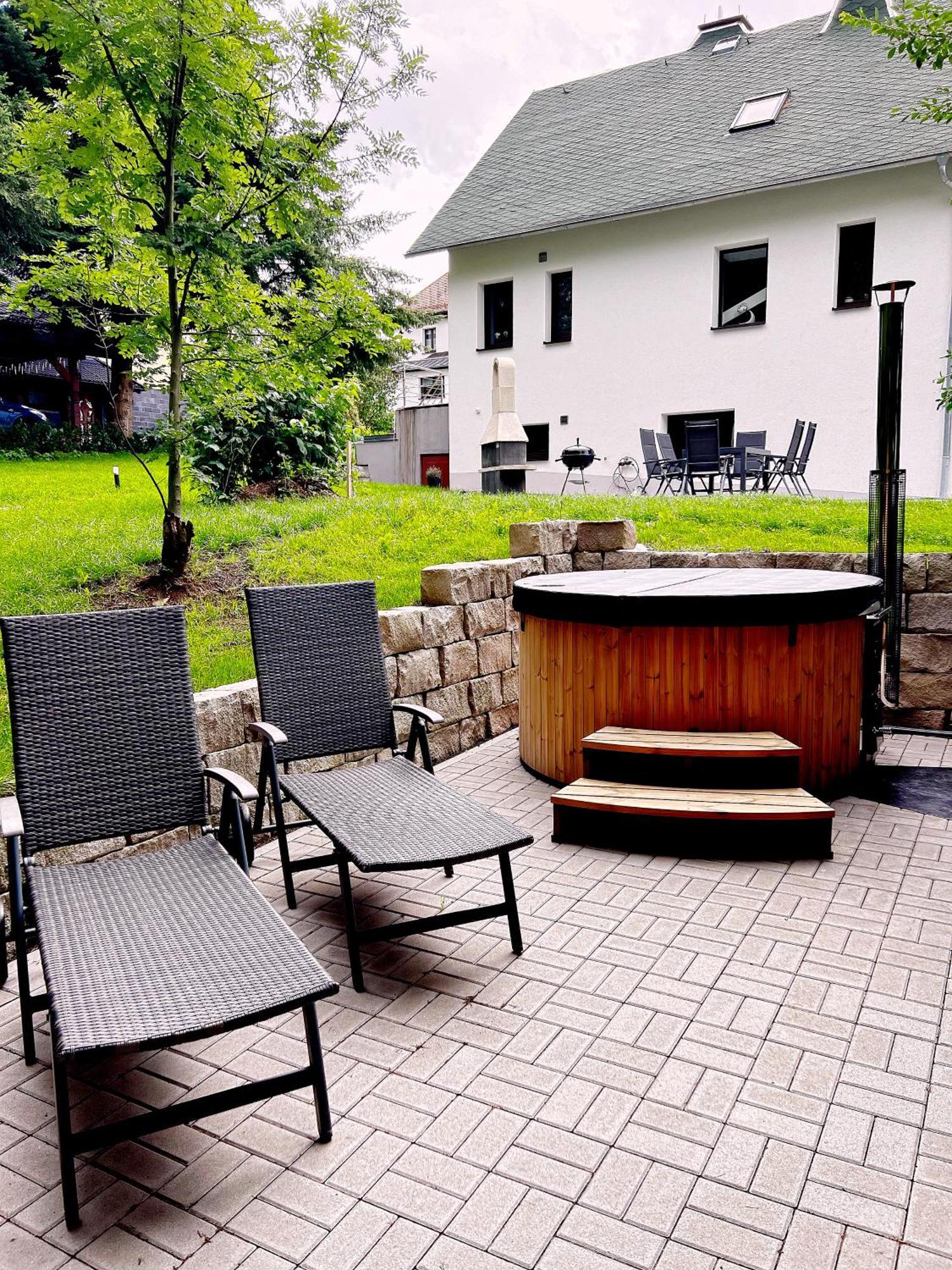 Wellness Am Morgengau Mit Whirlpool Und Sauna Rotterode Eksteriør bilde